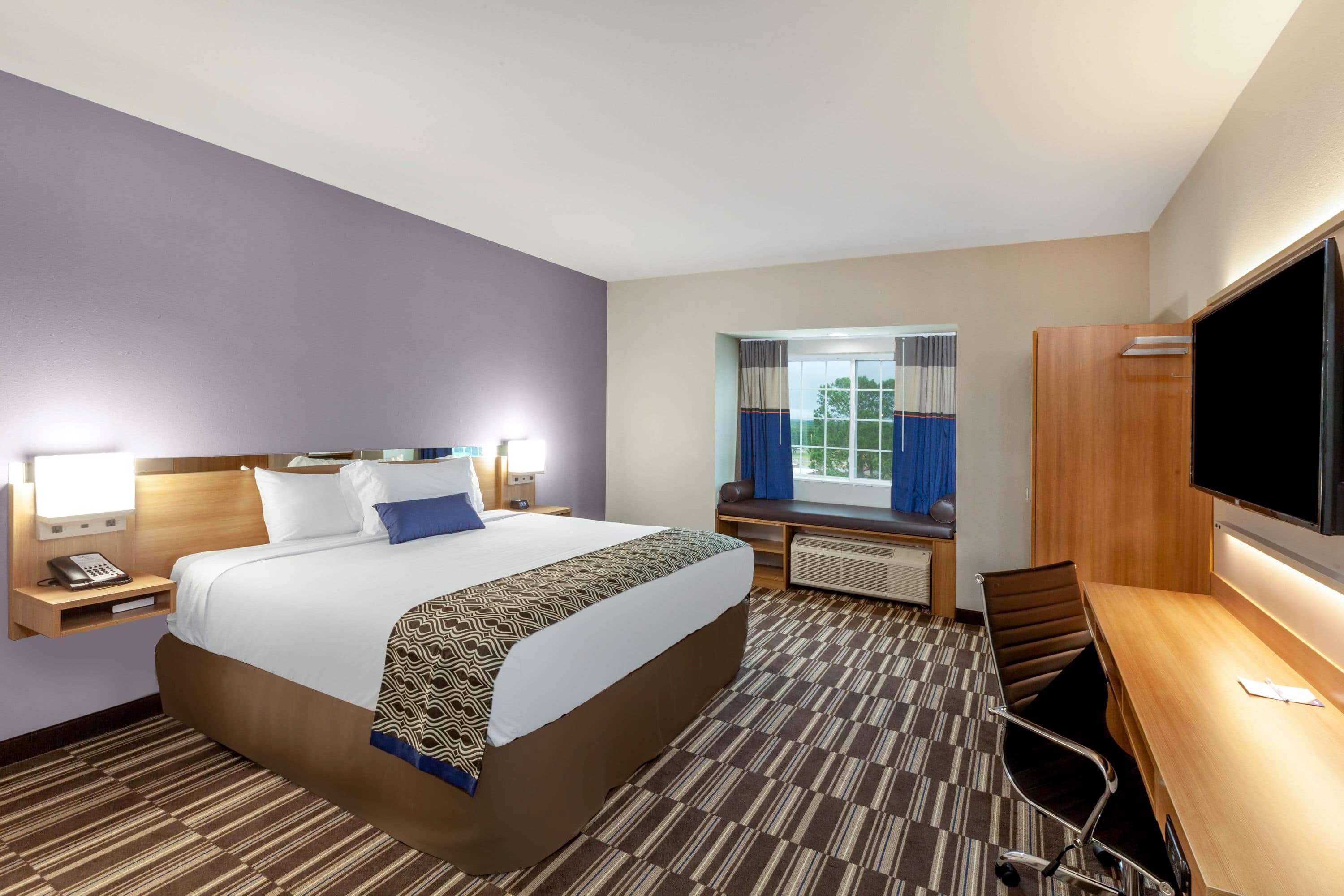 Microtel Inn & Suites By Wyndham Колледж-Стейшн Экстерьер фото