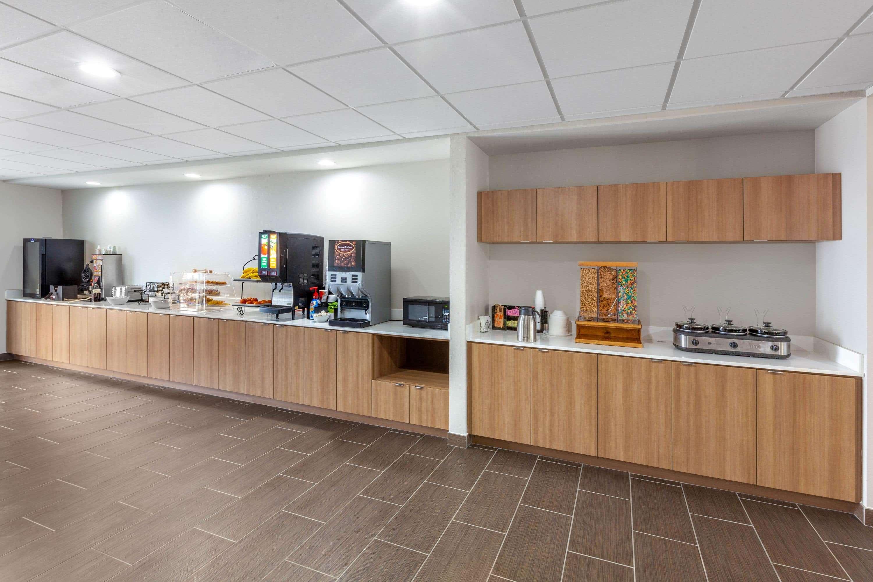 Microtel Inn & Suites By Wyndham Колледж-Стейшн Экстерьер фото